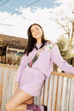 Queen Of Sparkles Mardi Pardi Champagne Sweatshirt Sweatshirts