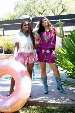 Queen Of Sparkles WHAT'S NEW Tropical Icon Tank